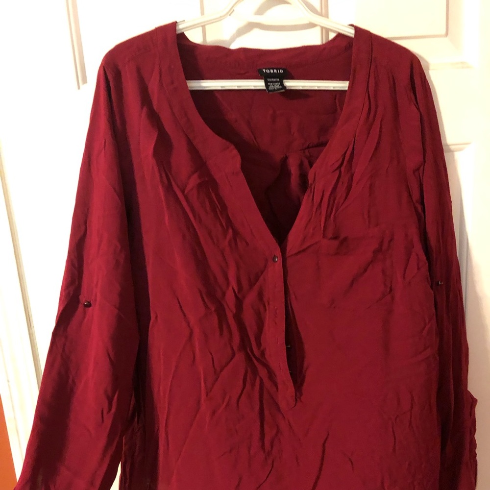 Women’s shirt